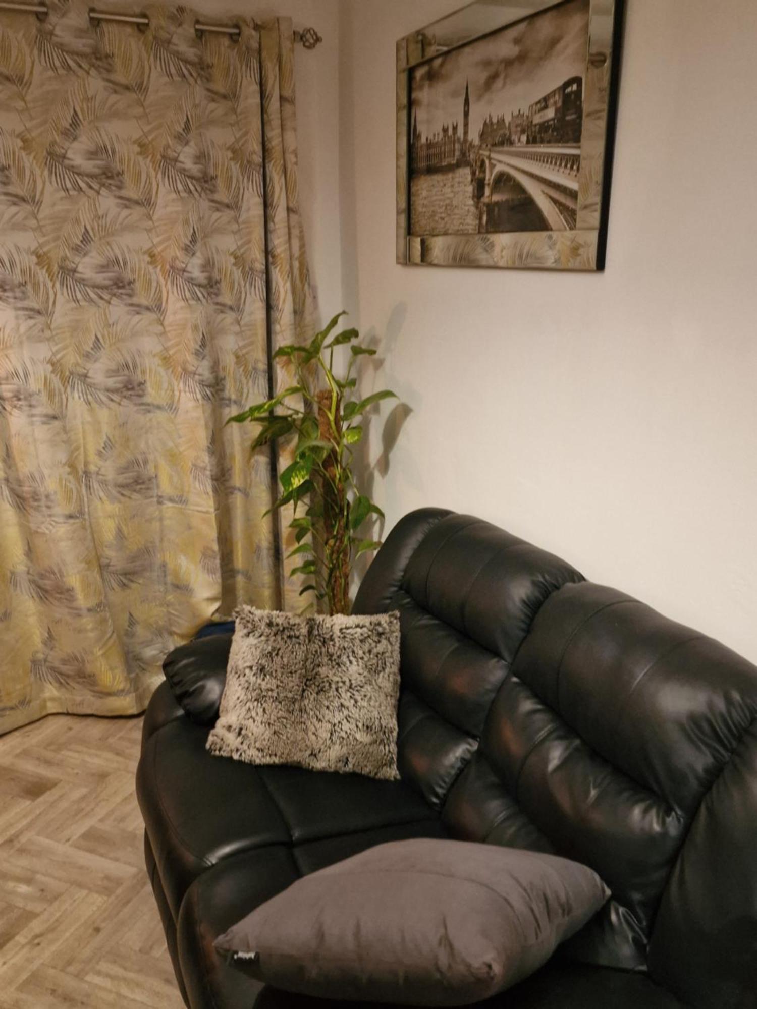 Steyn Guest Lodge Хай Уикъмб Екстериор снимка