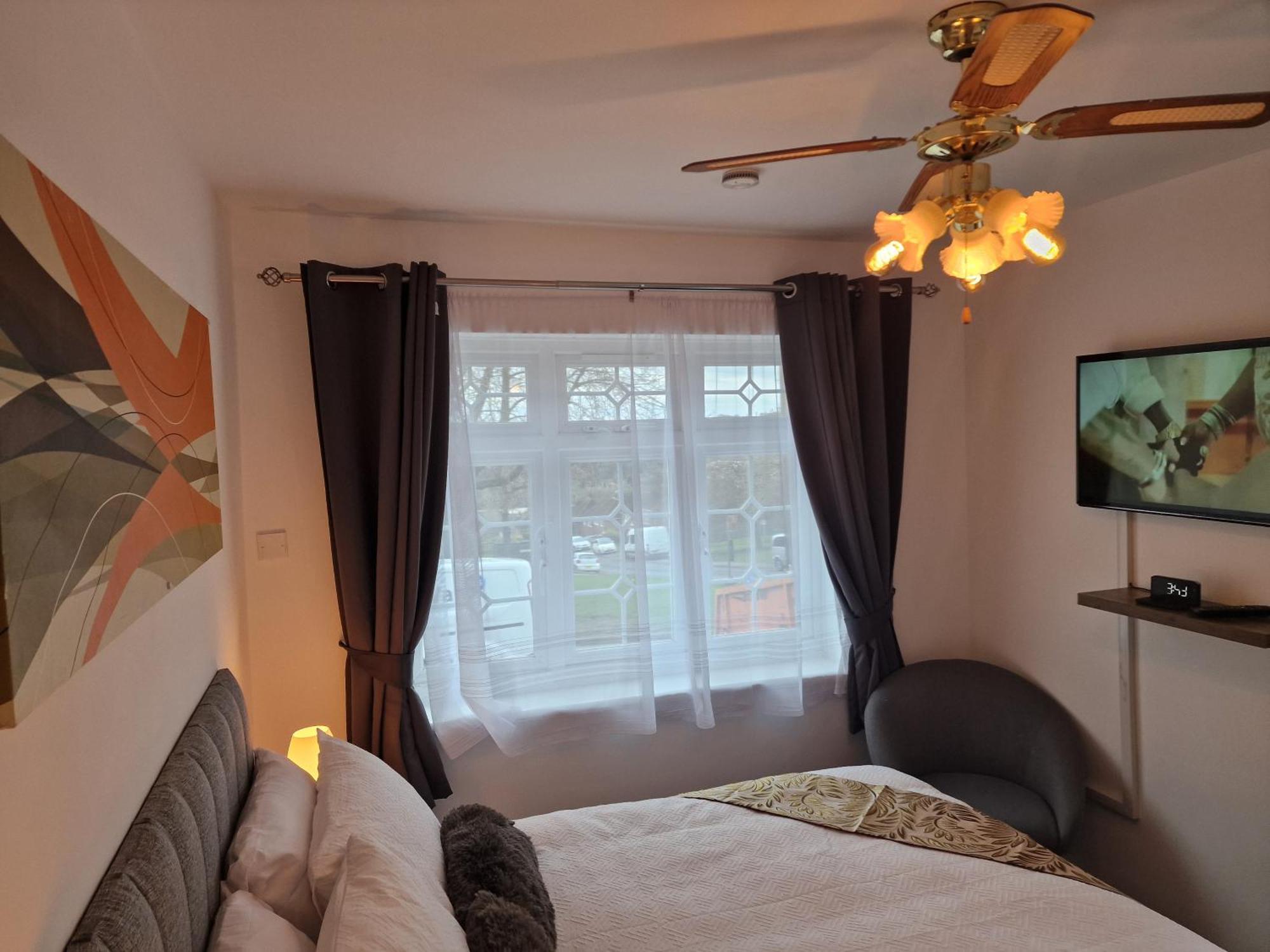 Steyn Guest Lodge Хай Уикъмб Екстериор снимка