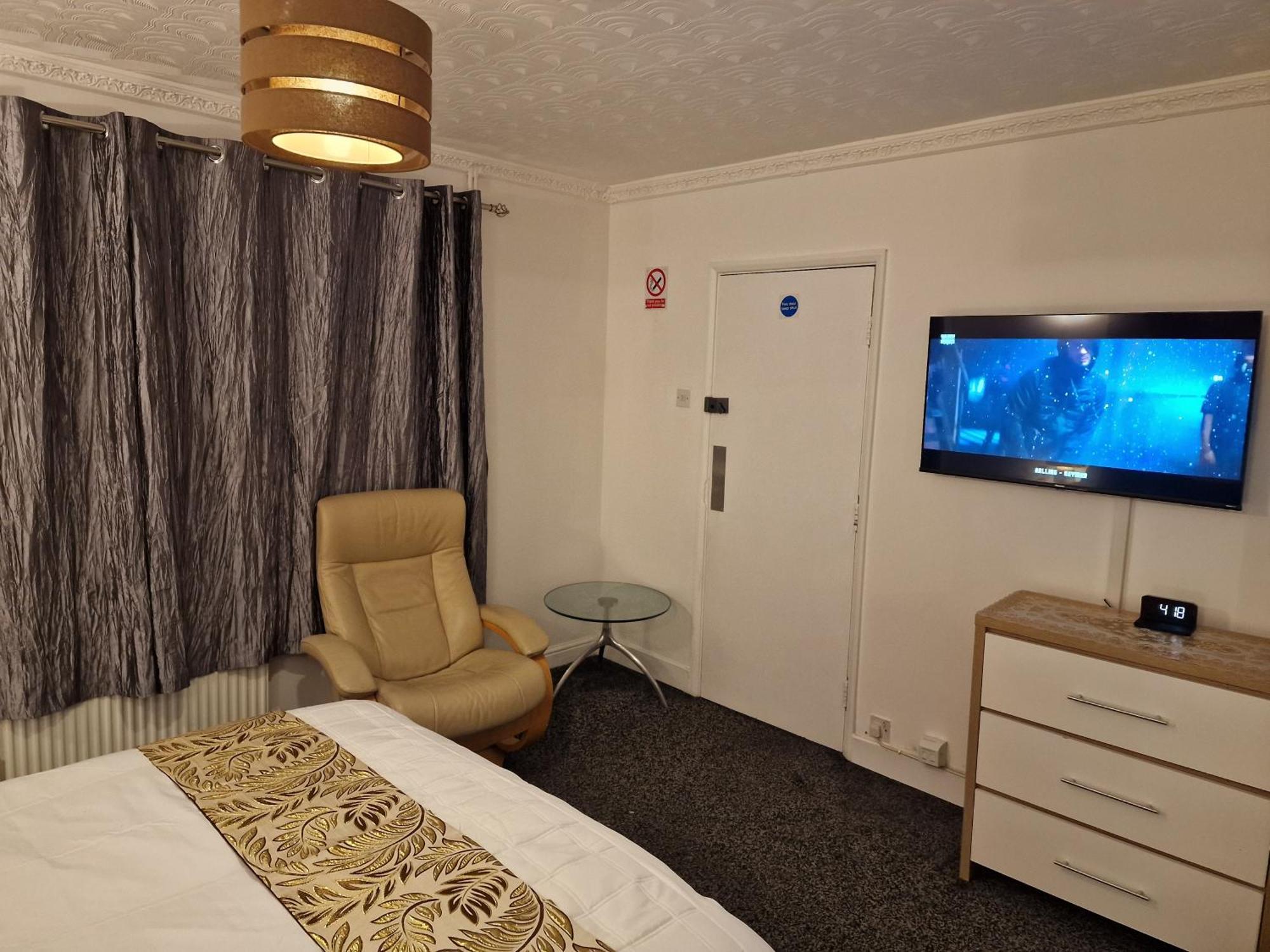 Steyn Guest Lodge Хай Уикъмб Екстериор снимка